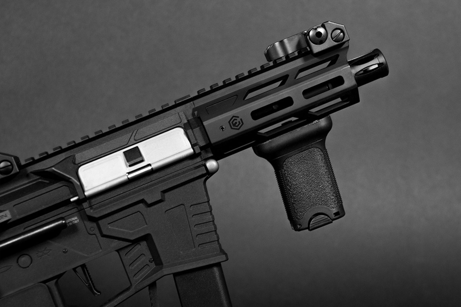 Evolution Airsoft Reaper XS EMR PDW S-AEG – Bild 4